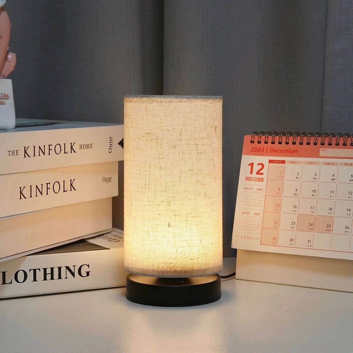 Minimalist Bedside Table Lamp